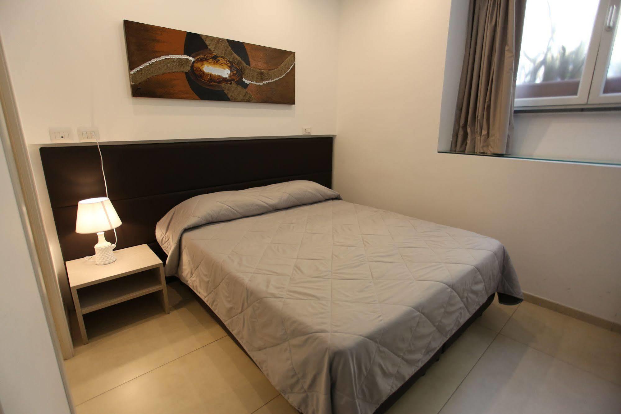 Hotel Eubea Reggio di Calabria Kültér fotó